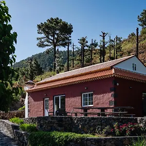 https://casa-rustica.in-canary-islands.com